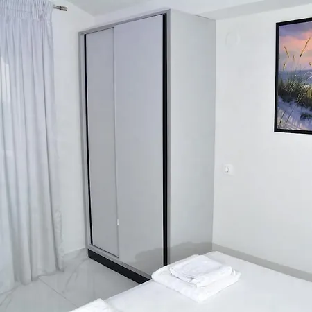 公寓 Luxury Sea - 2 Bedrooms - Big Balcony